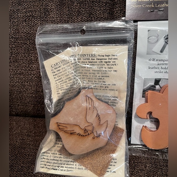 Boy Scout Craft Kit Lot. Neckerchief slide, leather pouch and Fleur De Lis kit. - Picture 7 of 7